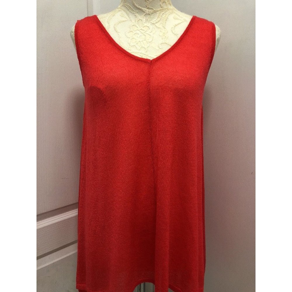 Joseph A Womens Sleeveless Blouse Size M Red Knit V-Neck Flowy Luxe Minimal